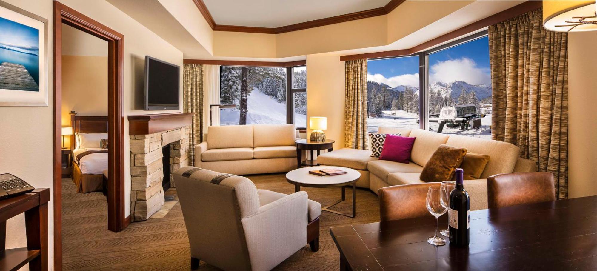 Everline And Spa, Tahoe 4*